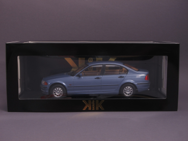 Preview: BMW 3er Limousine (E46) - 1999