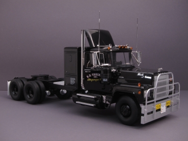 Preview: Mack RL 700L - Rubber Duck - 1974