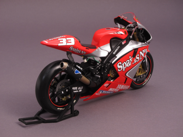 Yamaha YZR-M1 #33 - Fortuna Gauloises Tech3 - Marco Melandri - MotoGP 2004