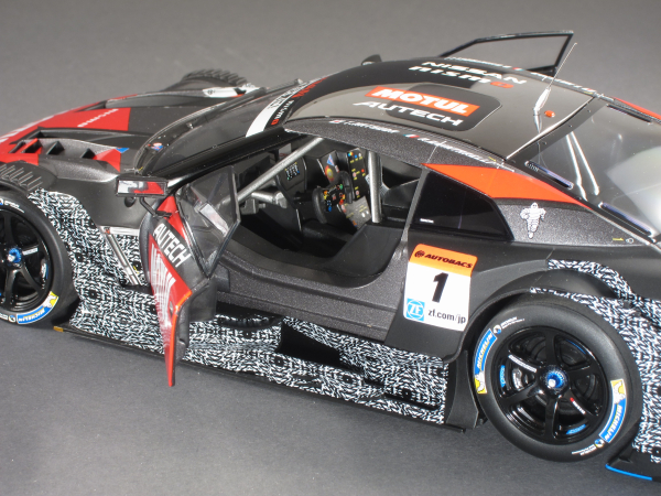 Nissan GT-R Motul Autech #1 Super GT 500 - Okayama Test - 2015