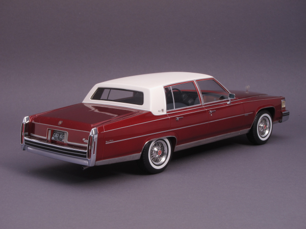 Cadillac Fleetwood Brougham - 1982