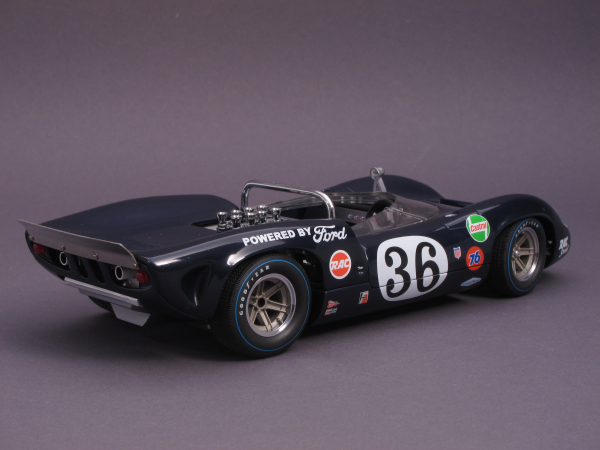 Lola T70 Mk.3B # 36 - Can-Am - 1967