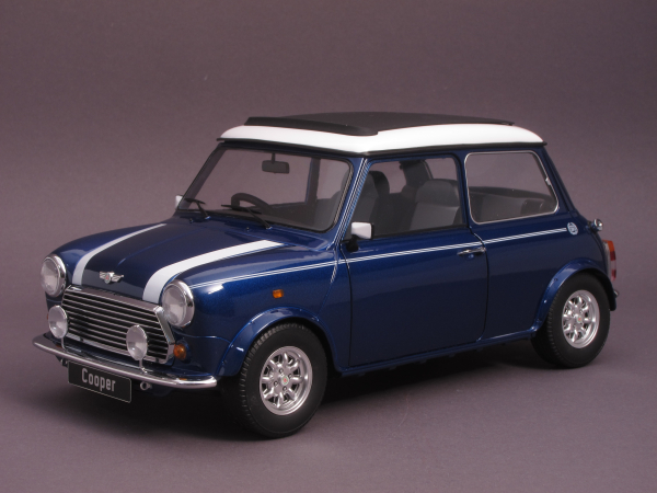 Mini Cooper - mit Sonnendach - RHD
