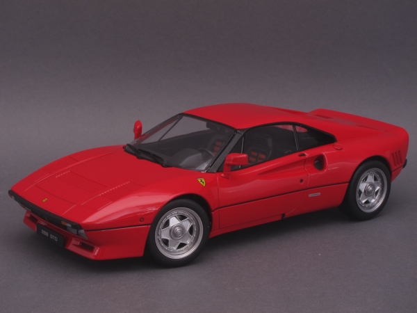 Ferrari 288 GTO - Interieur rot/schwarz - 1984