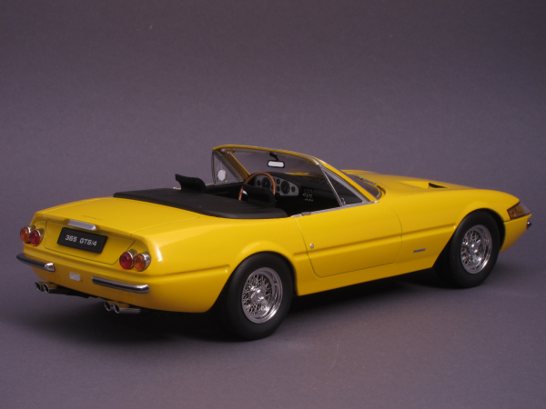 Ferrari 365 GTS/4 - 1969