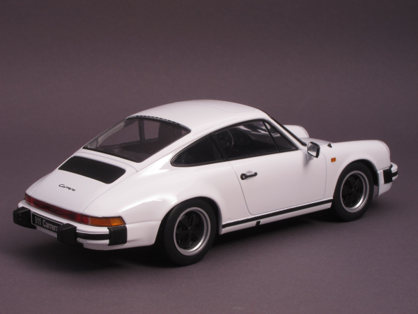 Porsche 911 Carrera Coupe - 1983