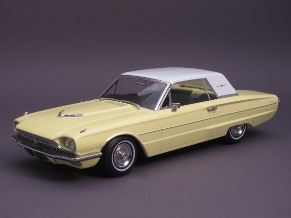 Ford Thunderbird Hardtop Coupe - 1966